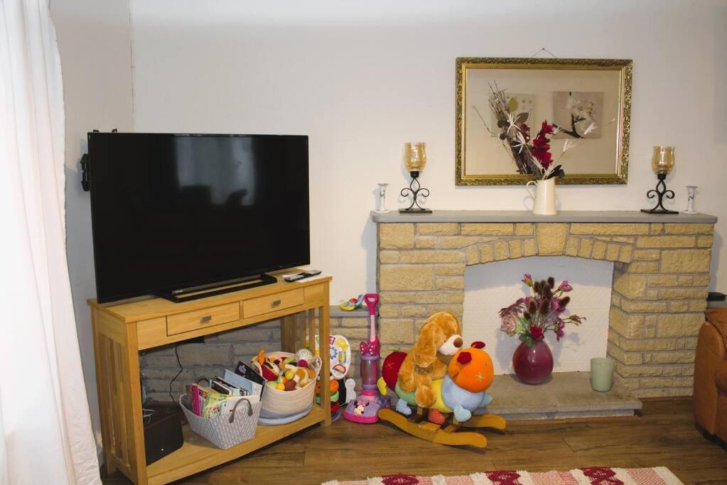 Aderyn Mawr Cottage Blaina Экстерьер фото